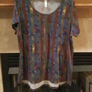 Woman's Lularoe Classic Top